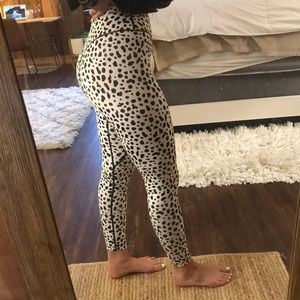 Balance Athletica Snow Leapord Ascend Leggings